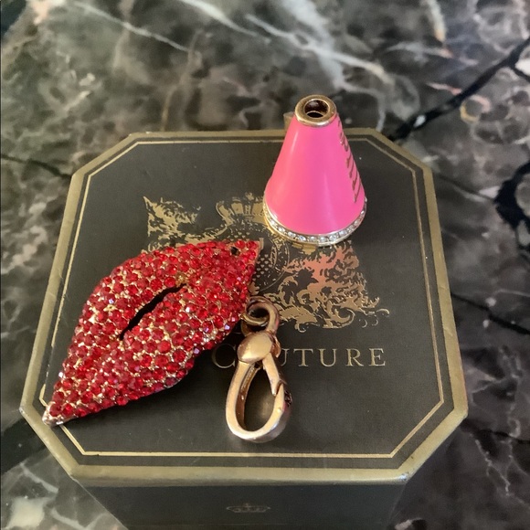 Y2k Authentic original vintage Juicy couture crystal red lip charm, pink horn - Picture 1 of 4